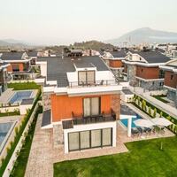 Villa Galaksi Mars 3 — 8