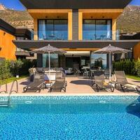 Villa Piazza — 9