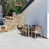 Villa Karbelen — 10