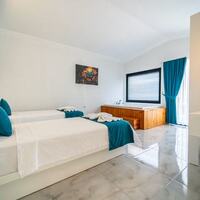 Villa Glorya — 32