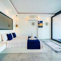 Villa Glorya — 41