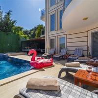 Villa Disney 2 — 5