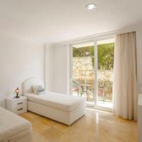 Villa Yirmi — 117