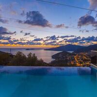 Villa Blue Vista — 2