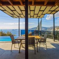 Villa Blue Vista — 8