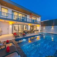 Villa Xanadu — 4