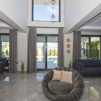 Villa Malibu — 31