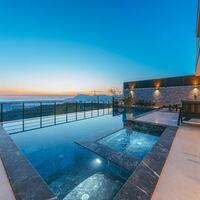 Villa Xanadu — 11