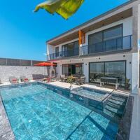 Villa Xanadu — 15