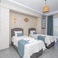 Villa Malibu — 68