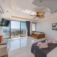 Villa Xanadu — 63