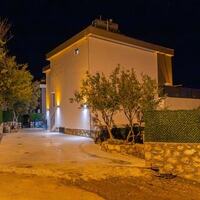Villa Xanadu — 84
