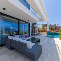 Villa Lumineux — 9