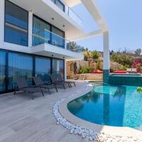 Villa Lumineux — 13