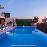 Villa Almira — 4