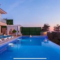 Villa Almira — 5