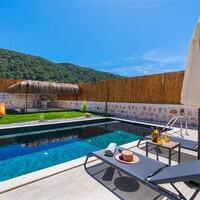 Villa Apollon — 17