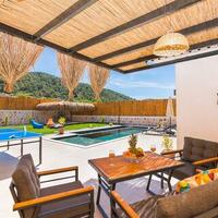 Villa Apollon — 22
