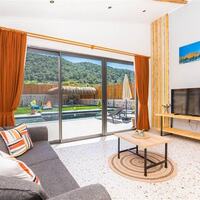 Villa Apollon — 25