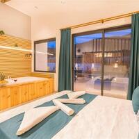 Villa Apollon — 42