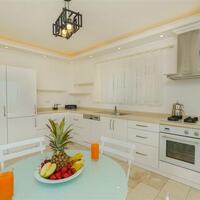 Villa Sydney — 52