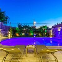 Villa Yek — 10