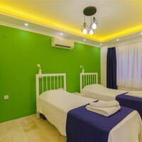 Villa Sydney — 67