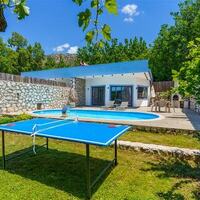 Villa Yek — 16