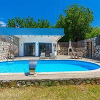 Villa Yek — 18