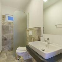 Villa Sydney — 72