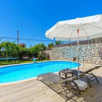 Villa Yek — 25