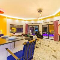 Villa Yek — 30