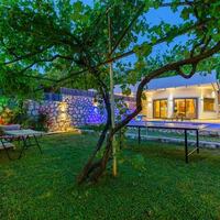Villa Yek — 53