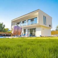 Villa Palas — 1