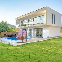 Villa Palas — 2