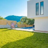 Villa Palas — 7