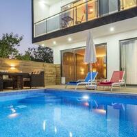 Villa Palas — 12