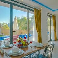 Villa Palas — 22