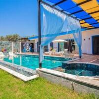 Villa Piker House — 1