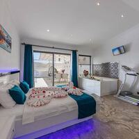 Villa Elsara — 40