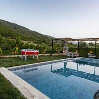 Villa Menesa — 20