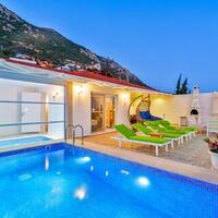 Villa Sinem Kördere — 1