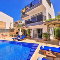Villa Esma — 5