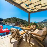 Villa Divan — 8