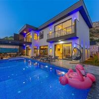 Villa Aslan 1 — 1