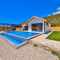 Villa Erisa — 17