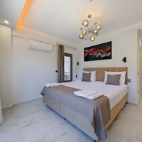 Villa La Casa Rosa — 72