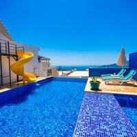 Villa Anahita — 3