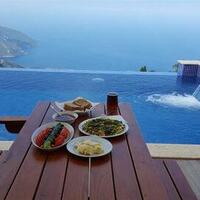 Villa Cennet — 3