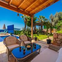 Villa Anahita — 20